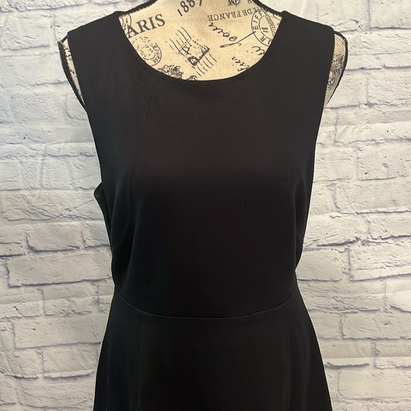 Trina Turk Delphine Dress LBD Back Baring Cutout Exposed Zipper Sleeveless NWT - Picture 3 of 11